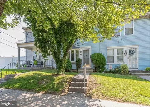 69 Cobber Ln, Baltimore, MD 21229