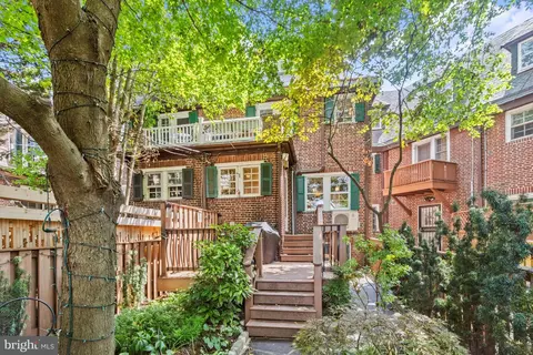 410 Bretton Pl, Baltimore, MD 21218 photo 42