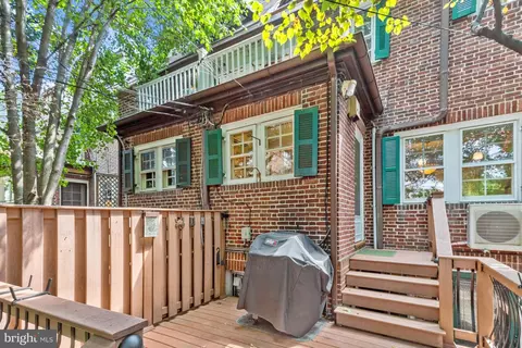 410 Bretton Pl, Baltimore, MD 21218 photo 38