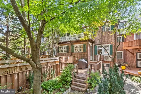 410 Bretton Pl, Baltimore, MD 21218 photo 41