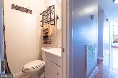 2225 Eutaw Pl #4D, Baltimore, MD 21217 photo 15