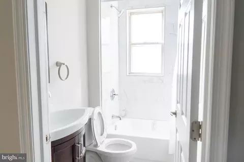 4008 Lyndale Ave, Baltimore, MD 21213 photo 11