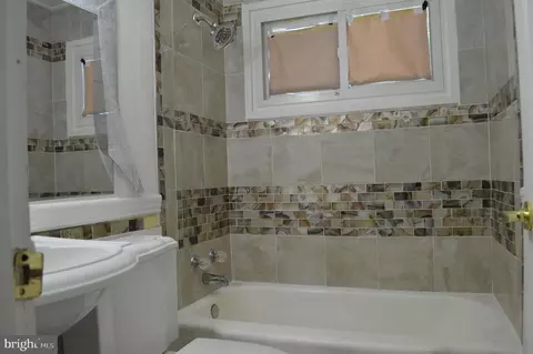 5604 Plainfield Ave, Baltimore, MD 21206 photo 9