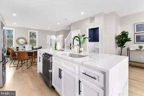 4141 Norfolk Ave, Baltimore, MD 21216