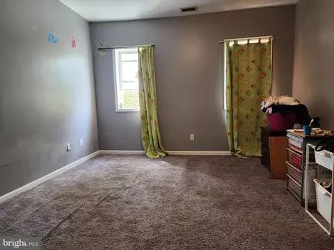 2500 E Fairmount Ave, Baltimore, MD 21224 photo 5