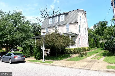 2401 Roslyn Ave, Baltimore, MD 21216