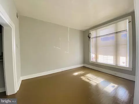 438 E 28th St, Baltimore, MD 21218 photo 3