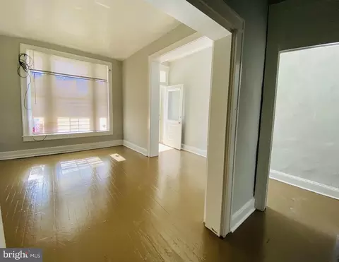 438 E 28th St, Baltimore, MD 21218 photo 4