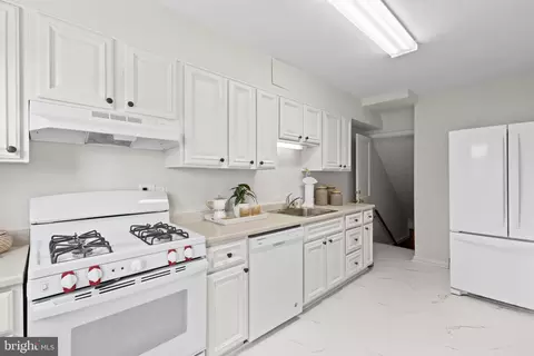 6118 Marlora Rd, Baltimore, MD 21239 photo 12