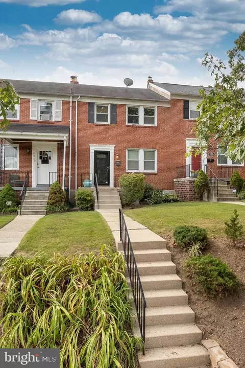 1017 E Lake Ave, Baltimore, MD 21212 photo 3