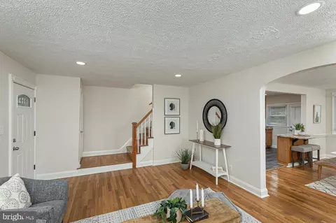 1017 E Lake Ave, Baltimore, MD 21212 photo 16
