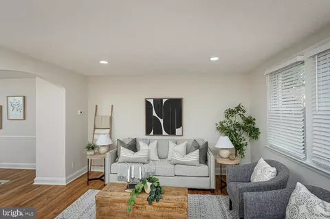 1017 E Lake Ave, Baltimore, MD 21212 photo 15