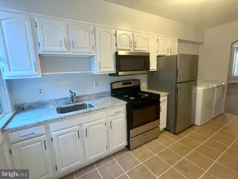 4022 Massachusetts Ave, Baltimore, MD 21229 photo 9