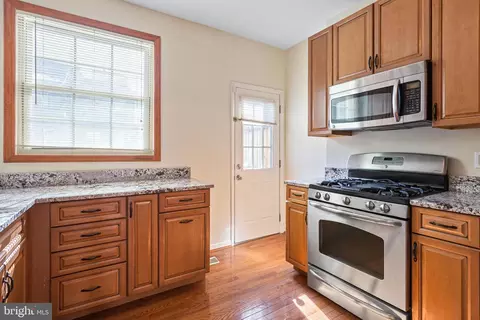 21 S Decker Ave, Baltimore, MD 21224 photo 10