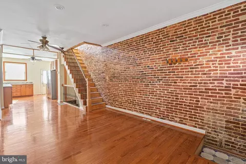 21 S Decker Ave, Baltimore, MD 21224 photo 4