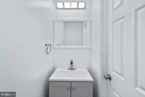 1829 N Wolfe St, Baltimore, MD 21213 photo 9