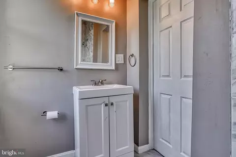 3610 Old Frederick Rd, Baltimore, MD 21229 photo 36