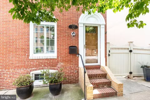 1213 Hull St, Baltimore, MD 21230