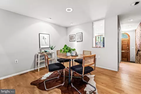702 S Hanover St, Baltimore, MD 21230 photo 8