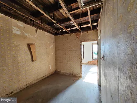 608 N Glover St, Baltimore, MD 21205 photo 11