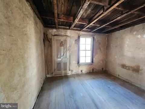 608 N Glover St, Baltimore, MD 21205 photo 10