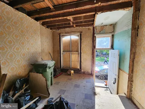 608 N Glover St, Baltimore, MD 21205 photo 6