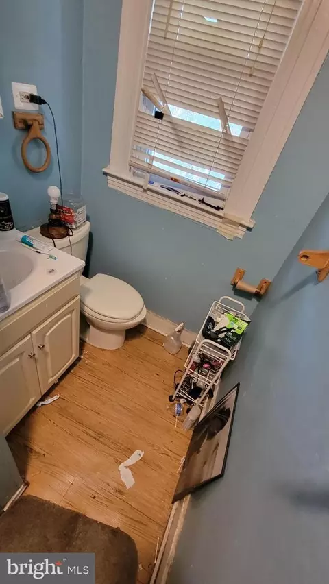 2544 Aisquith St, Baltimore, MD 21218 photo 6