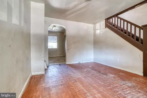 3732 10th St, Brooklyn, MD 21225 photo 4