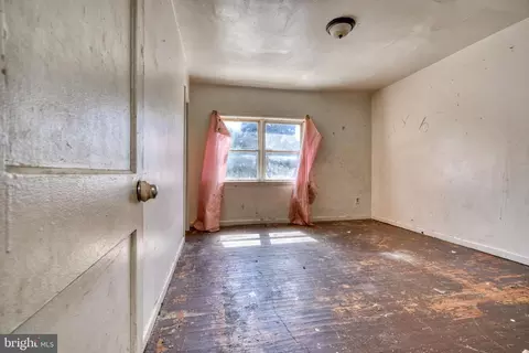 3732 10th St, Brooklyn, MD 21225 photo 11
