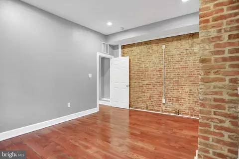 24 E 25th, Baltimore, MD 21218 photo 15