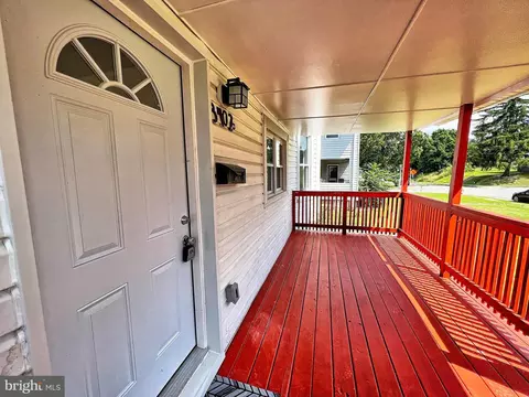 3402 Fairview Ave, Baltimore, MD 21216 photo 2