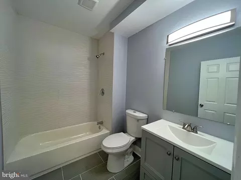 3402 Fairview Ave, Baltimore, MD 21216 photo 12