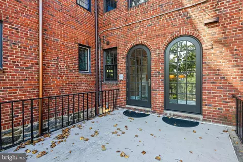 201 Ridgemede Rd, Baltimore, MD 21210 photo 18