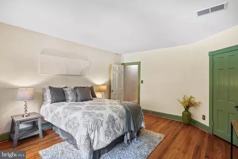 201 Ridgemede Rd, Baltimore, MD 21210 photo 26