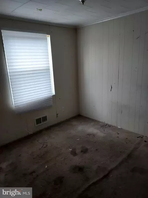 4019 Elmora Ave, Baltimore, MD 21213 photo 13