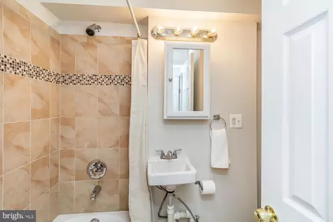Bath - 630 E Clement St, Baltimore, MD 21230 photo 2 of 2