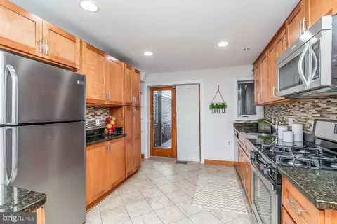 Kitchen - 630 E Clement St, Baltimore, MD 21230 photo 2 of 5