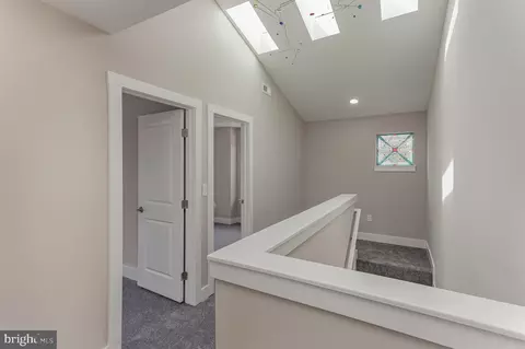 Entry Way - 731 Saint Johns Rd, Baltimore, MD 21210 photo 5 of 9