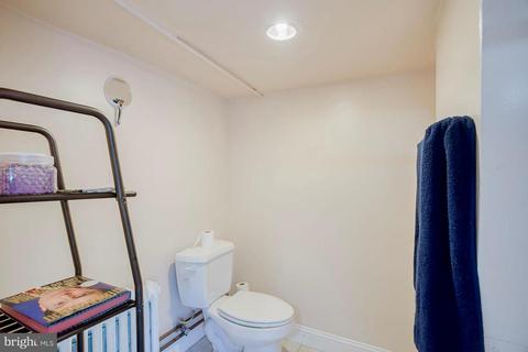 301 E 33rd St, Baltimore, MD 21218 photo 27