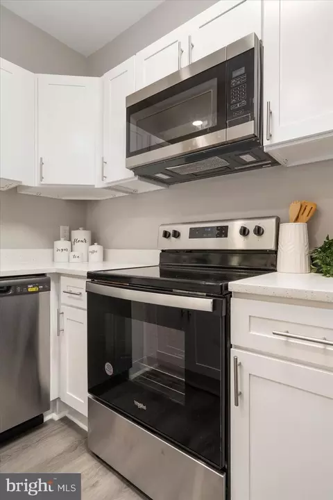 2903 Wayne, Baltimore, MD 21207 photo 16