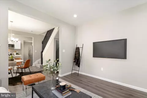 2903 Wayne, Baltimore, MD 21207 photo 8