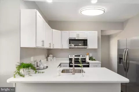 2903 Wayne, Baltimore, MD 21207 photo 13