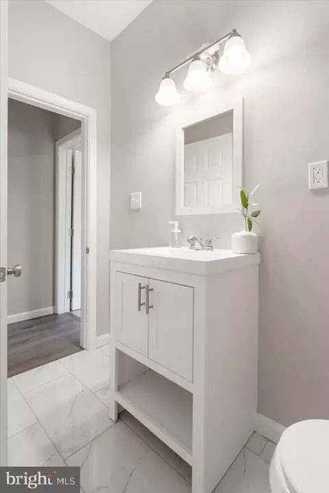 2903 Wayne, Baltimore, MD 21207 photo 22