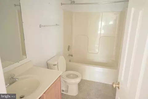 2303 Hillhouse, Baltimore, MD 21207 photo 13