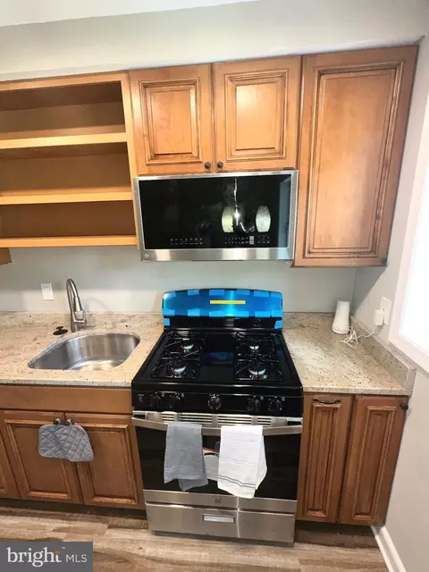 4872 Greencrest Rd, Baltimore, MD 21206 photo 8