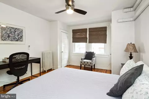 810 E 33rd St E, Baltimore, MD 21218 photo 12