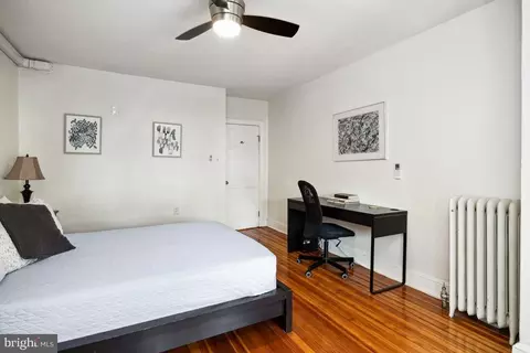 810 E 33rd St E, Baltimore, MD 21218 photo 11