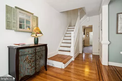 810 E 33rd St E, Baltimore, MD 21218 photo 2