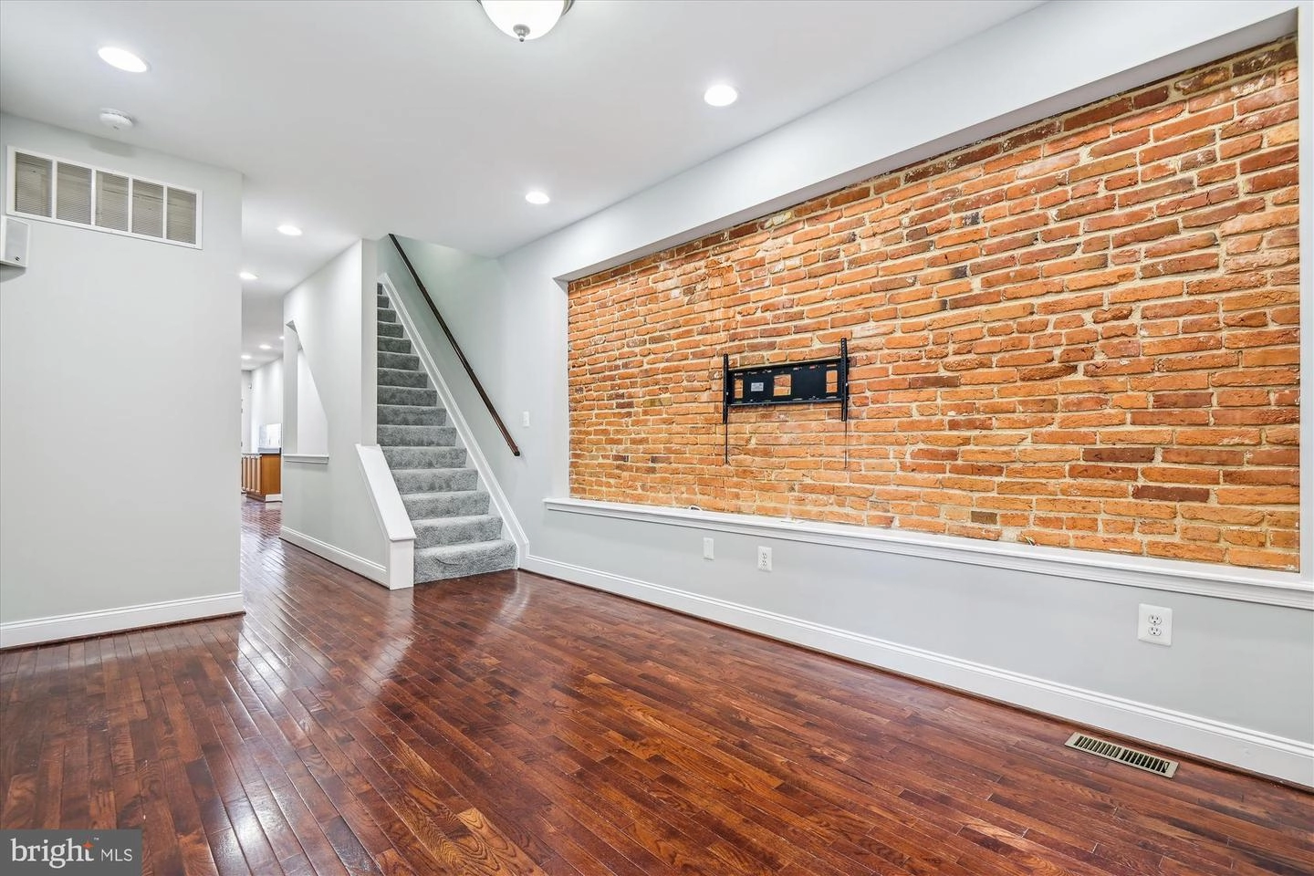 1312 Andre St, Baltimore, MD 21230 photo 4