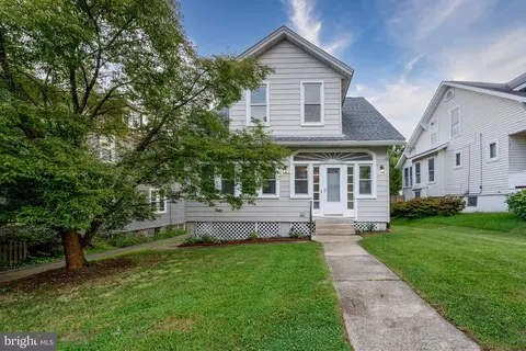 2909 Shirey Ave, Baltimore, MD 21214